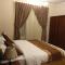 Foto: Crown Glory Hotel Suites 52/79