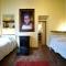 Photo Charming Trastevere Apartment (Click to enlarge)