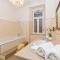 Luxury Seafront Apartment Banje
