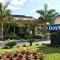 Days Inn by Wyndham Sarasota Bay