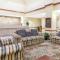 Hawthorn Suites Midwest City - Midwest City