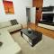 Green Garden Apartment