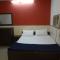 Hotel Happy Home