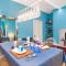 South Kensington Apartment x4, London