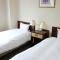 Hotel Green With
