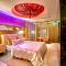 Gold Motel