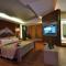 Gold Motel