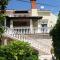 Apartments Petricic with swimming pool