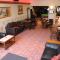 Middlegate Hotel