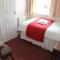 Middlegate Hotel