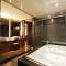 Bucheon SR Hotel - Bucheon