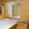 Hotel Hostal (Adults Only)