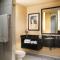 Staypineapple, The Maxwell Hotel, Seattle Center Seattle