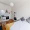 No 13 Georgian Shared House - By Clifton Short Lets