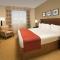 Country Inn & Suites by Radisson, Houston Intercontinental Airport East, TX - Гамбл