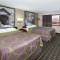 Super 8 by Wyndham Michigan City