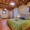 Locanda del Viandante - Valle Apartments & Pool - Anghiari