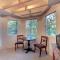 Marcias Mercer Lake Chateau
