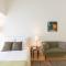 Bright Downtown Apartment