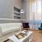 Luxury Apartment Sabina 50 mt from Trevi Fountain