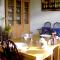 Picaroons - Friendly Bed & Breakfast Quiet with ample off-street parking