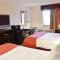 Country Hearth Inn & Suites - Kenton