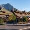 Fox Hotel and Suites