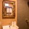A7 Guesthouse