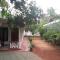 Araliya White House
