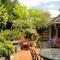 Mundy Park Suites