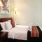 Pars International Hotel