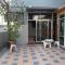 Sriyanar Place