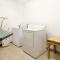 Super 8 by Wyndham Morden - Morden