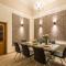 4BDR Historical Spirit Apt by Ruterra Foto: 4BDR Historical Spirit Apt by Ruterra