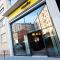Staycity Aparthotels Rue Garibaldi photo 8