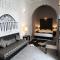 Riad7