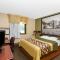 Super 8 by Wyndham Fairmont