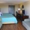 Seaside Inn & Suites