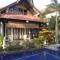 Tradisi Villas