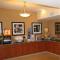 Hampton Inn Laplace - لابلاس