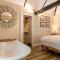 Cowdray Lodge B&B rooms