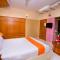 Foto: Hotel Golden Deer 40/48