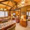 Cozy Jay Cabin