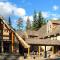Brooke and Dans Retreat -3 bedroom home plus a 2 bedroom apartment