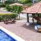 Apartment in Hermosas gardens