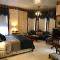 The Redstone Inn and Suites