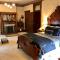 The Redstone Inn and Suites