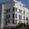 DeMira Hotel