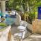 Lifestyle Crown Residence Suites