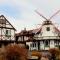 Auld Holland Inn